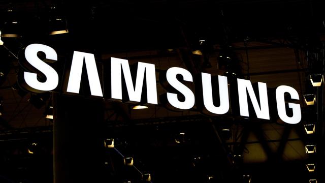 Samsung зарегистрировал в России бренд флагманского смартфона, на очереди телевизор