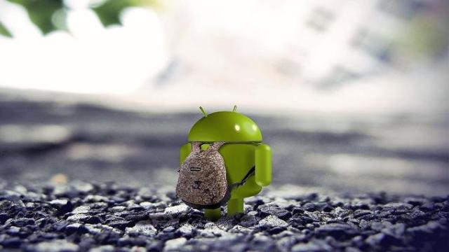 Объекты КИИ и госкорпорации могут спасти как минимум три отечественные мобильные ОС