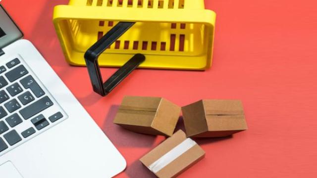 Продавцы на маркетплейсах потребовали госрегулирования комиссий на товары