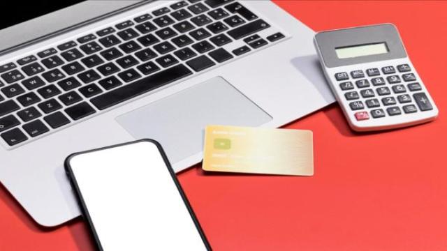 Связь наполовину есть