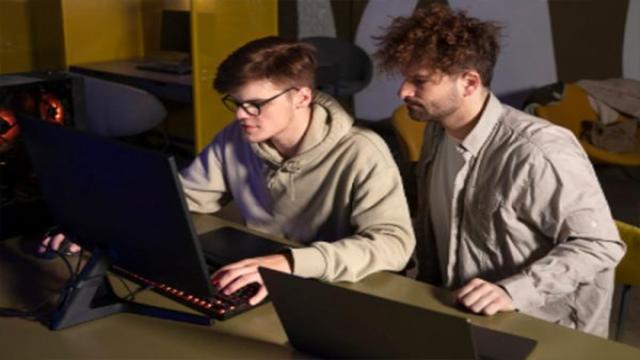 У геимдева три пути