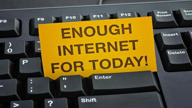 Интернет будет. Минцифры дополнило резервный список сервисов при отключении