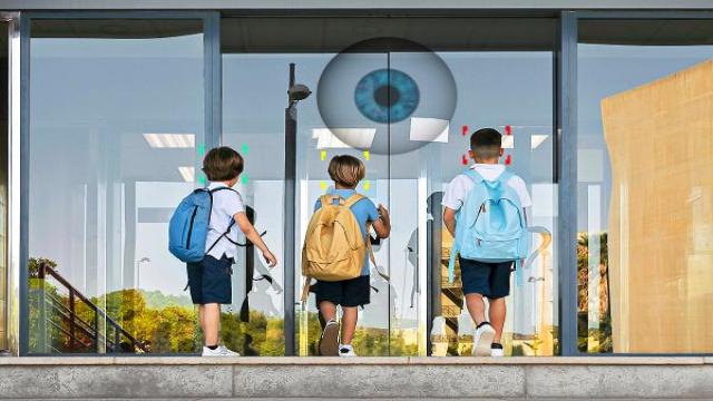 Школы пропустят детей по биометрии