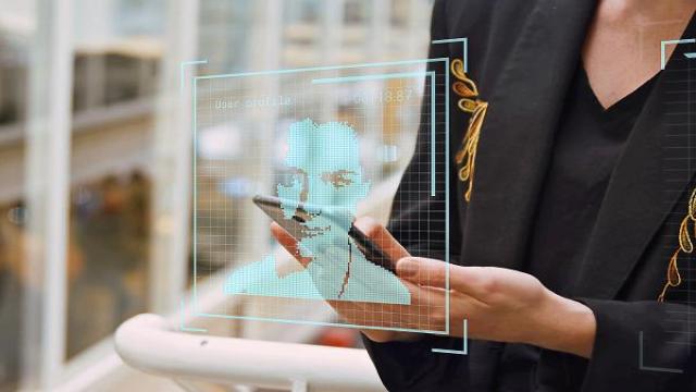 Биометрия зашагала по стране