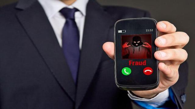 Количество звонков телефонных мошенников снизилось