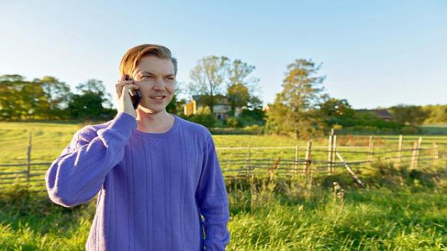 Мобильная связь добралась почти до 8000 малых населенных пунктов