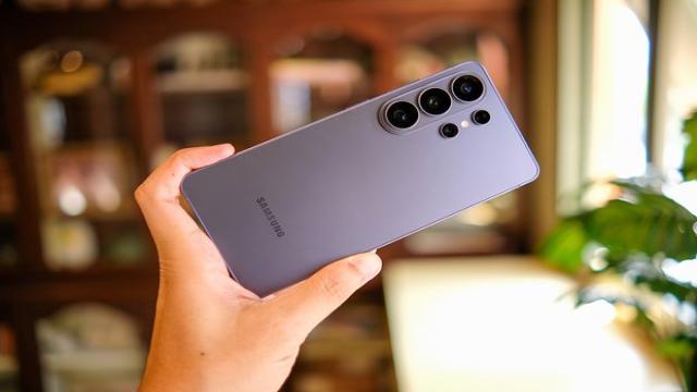 Россияне в первой половине 2026 года чаще покупали смартфоны Redmi