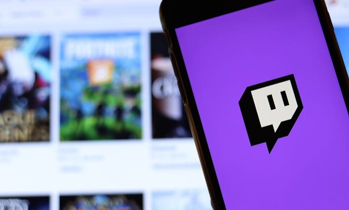 Роскомнадзор выписал протокол Twitch за отказ удалить фейки