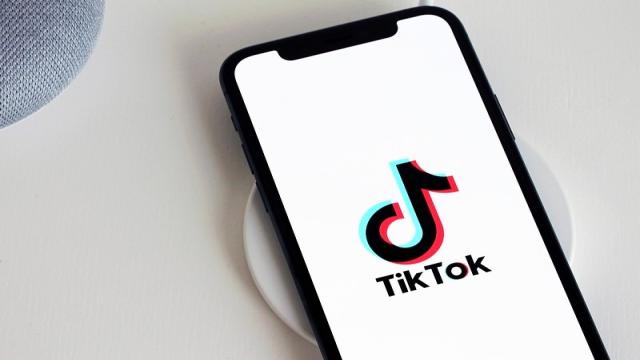 TikTok простимулирует более длинные видео — запущена программа монетизации Creativity Program