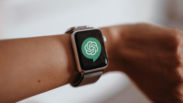 ChatGPT перенесли на Apple Watch: как запустить