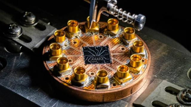 В 2023 году в РКЦ представят первый квантовый процессор на 16 кубитах