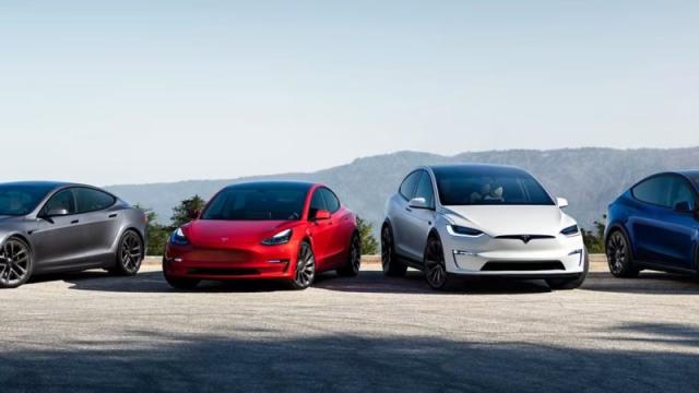 Стареющая модельная линейка электромобилей становится проблемой для Tesla даже в условиях непрерывного снижения цен