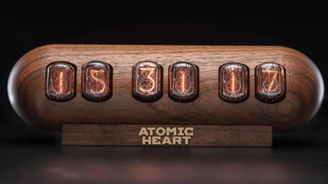 Mundfish представила ламповые часы «Капсула» в стиле Atomic Heart на советских газоразрядных индикаторах ИН-12
