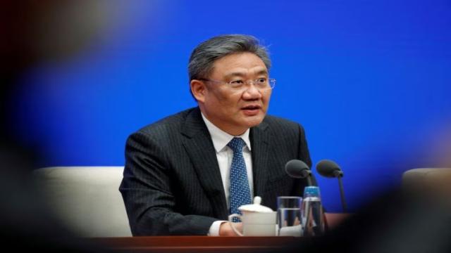Министр торговли КНР призвал Японию не накладывать экспортные ограничения