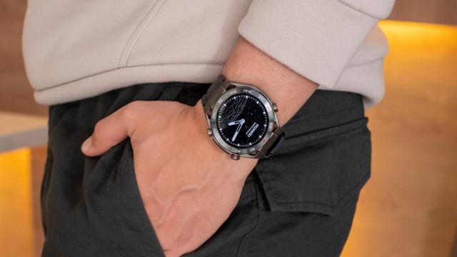 Обзор Huawei Watch Ultimate: часы-терминатор с водозащитой 100 метров