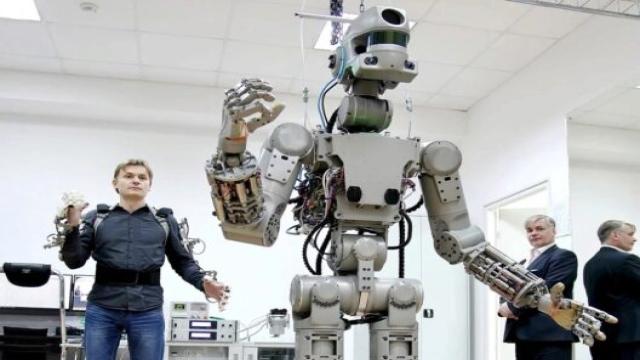 Робототехнику внесли в список направлений подготовки в образовательных кластерах