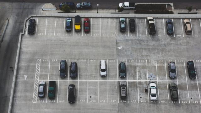 Тест на логику: назовите номер парковочного места автомобиля