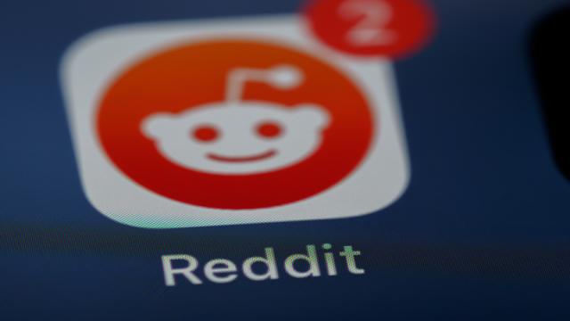 Под угрозой замены модераторов многие сообщества Reddit прекратили забастовку