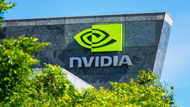 NVIDIA намерена построить во Вьетнаме центр производства микросхем