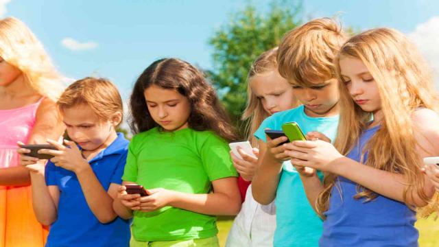 Во Флориде детям до 14 лет запретят пользоваться соцсетями