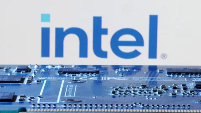 Из-за китайского импортозамещения Intel потеряет до $1,5 млрд выручки