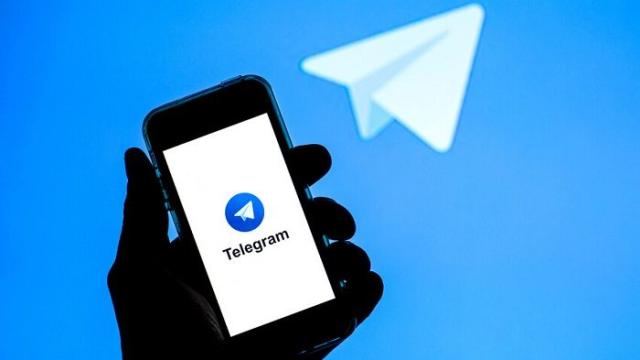 Ежемесячная аудитория Telegram достигла 900 миллионов пользователей