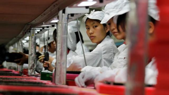 Шаг вперёд, два назад: за прошлый год Apple увеличила количество поставщиков из Китая