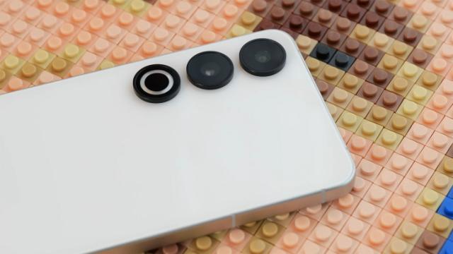 ВИДЕО: обзор Meizu 21 Note – идеальный смартфон, если бы не одно НО