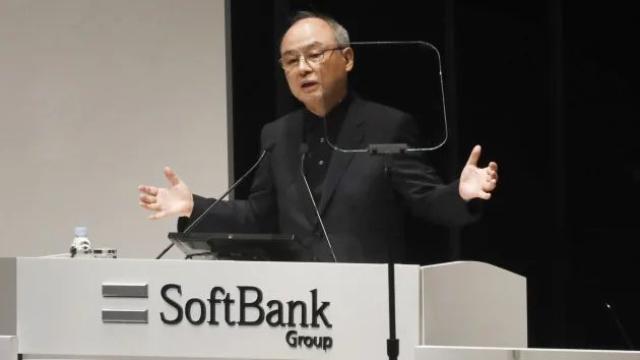 Глава SoftBank убеждён, что через десять лет компьютеры станут в 10 000 раз умнее человека