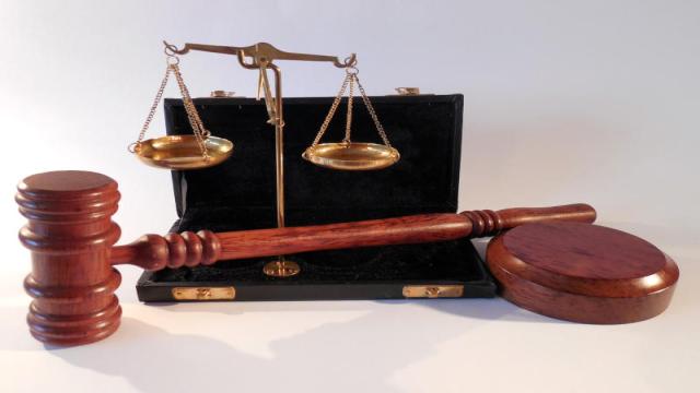 Европейские правозащитники подали 11 жалоб на M**a — она будет обучать ИИ на данных пользователей без их согласия