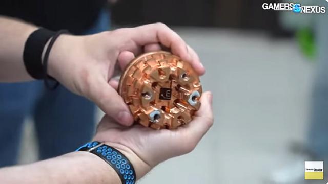 Испытан контейнер для жидкого азота, разработанный ИИ и напечатанный на 3D-принтере