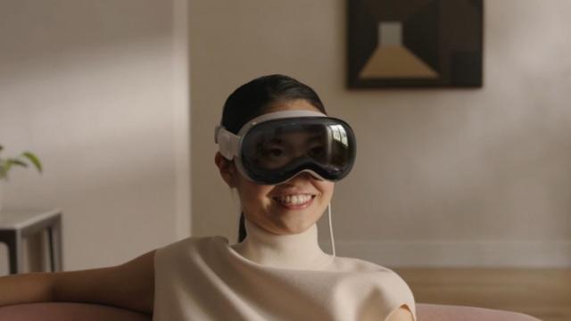 Мёртв по прибытии: Apple приостановила работу над Vision Pro 2