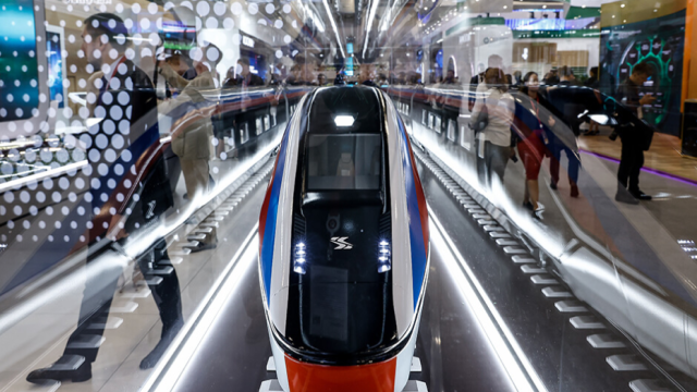РЖД вновь запустит фирменную «Аврору» между двумя столицами