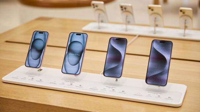 Складной iPhone и сенсорный MacBook. Что ждать от Apple в ближайшие годы