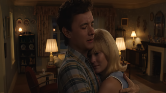 Создатель трилогии «Назад в будущее» нашёл идеальное применение нейросетям. Посмотрите, что он сделал с Томом Хэнксом в новом фильме