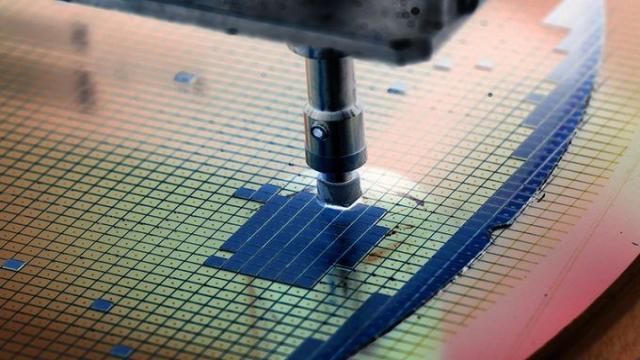 SK hynix уже способна производить пятислойную 3D DRAM с выходом годных чипов 56%