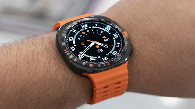 Найдены часы, с которых Samsung срисовала свои Galaxy Ultra, и это совсем не Apple Watch