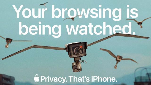 Срочно переходите на Safari. Apple высмеяла все сторонние браузеры в новом ролике