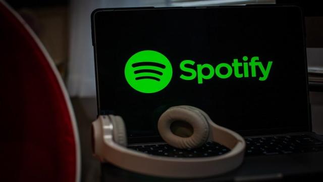 Число пользователей сервиса Spotify выросло до 626 млн человек, но количество платных подписчиков в 2,5 раза меньше