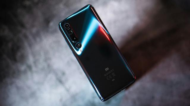 Xiaomi назвала смартфоны, которые останутся без обновлений