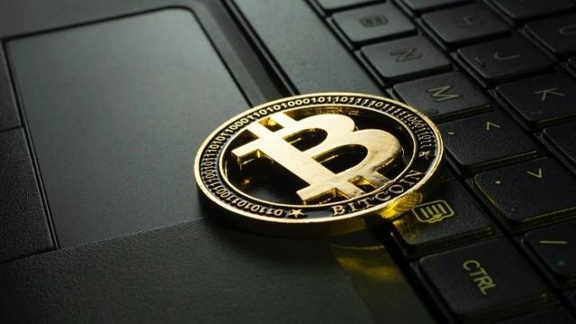 Биткоин рухнул ниже $60 тысяч на фоне геополитической напряжённости на Ближнем Востоке
