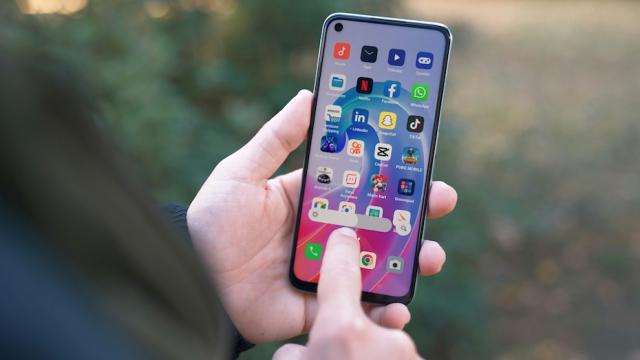 Для владельцев смартфонов Vivo и iQOO приготовлен приятный сюрприз. А остальные потерпят