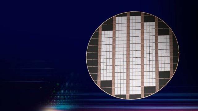 Сейчас не лучшее время для Intel отделять свои производственные активы
