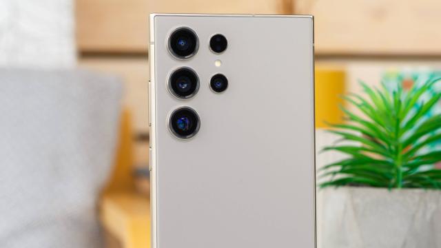 Флагманы Samsung Galaxy начали получать крупное обновление One UI 6.1.1