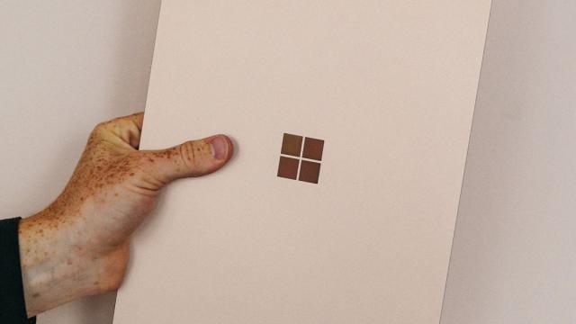 Эксперты оценили риски ухода облака Microsoft из России