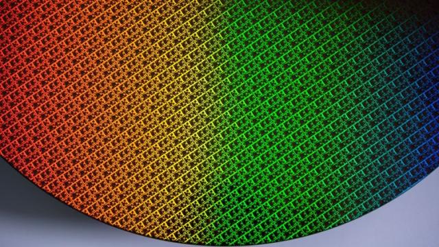 Intel не будет выпускать процессоры Arrow Lake самостоятельно по технологии 20A