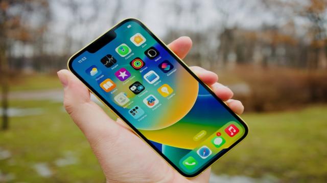 iOS 18 ломает iPhone последних трех лет выпуска