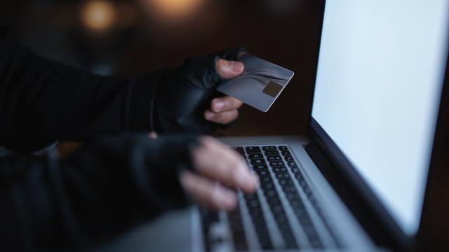 В России ужесточили борьбу с мошенниками