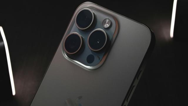 Владельцы iPhone 16 массово жалуются на проблемы с батареей