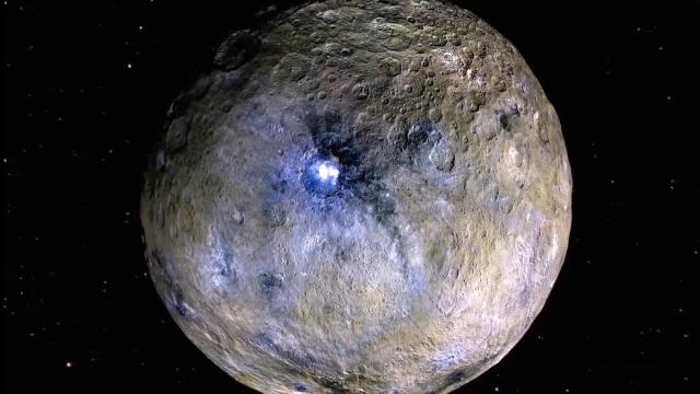 Гигантский снежок: кора Цереры на 90% состоит из водяного льда